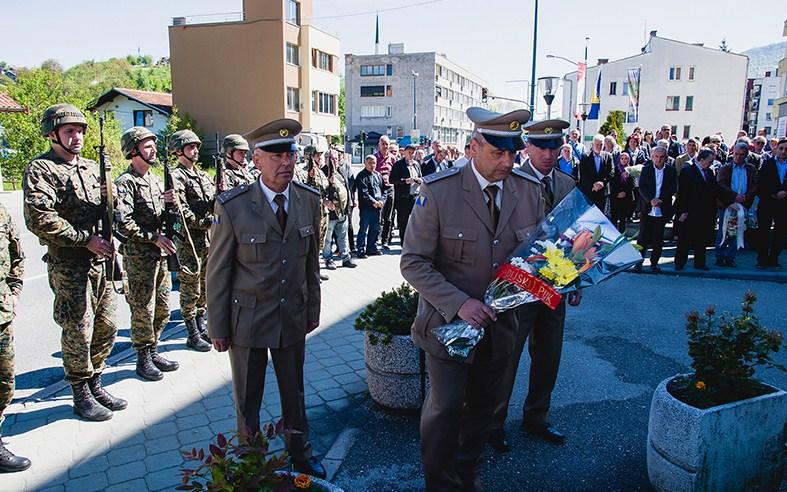 Obilježena 27. godišnjica zauzimanja kasarne "Krupanjska rijeka" - Avaz