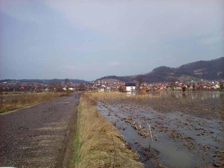 Usjeve potrebno preorati i ponovo zasaditi - Avaz