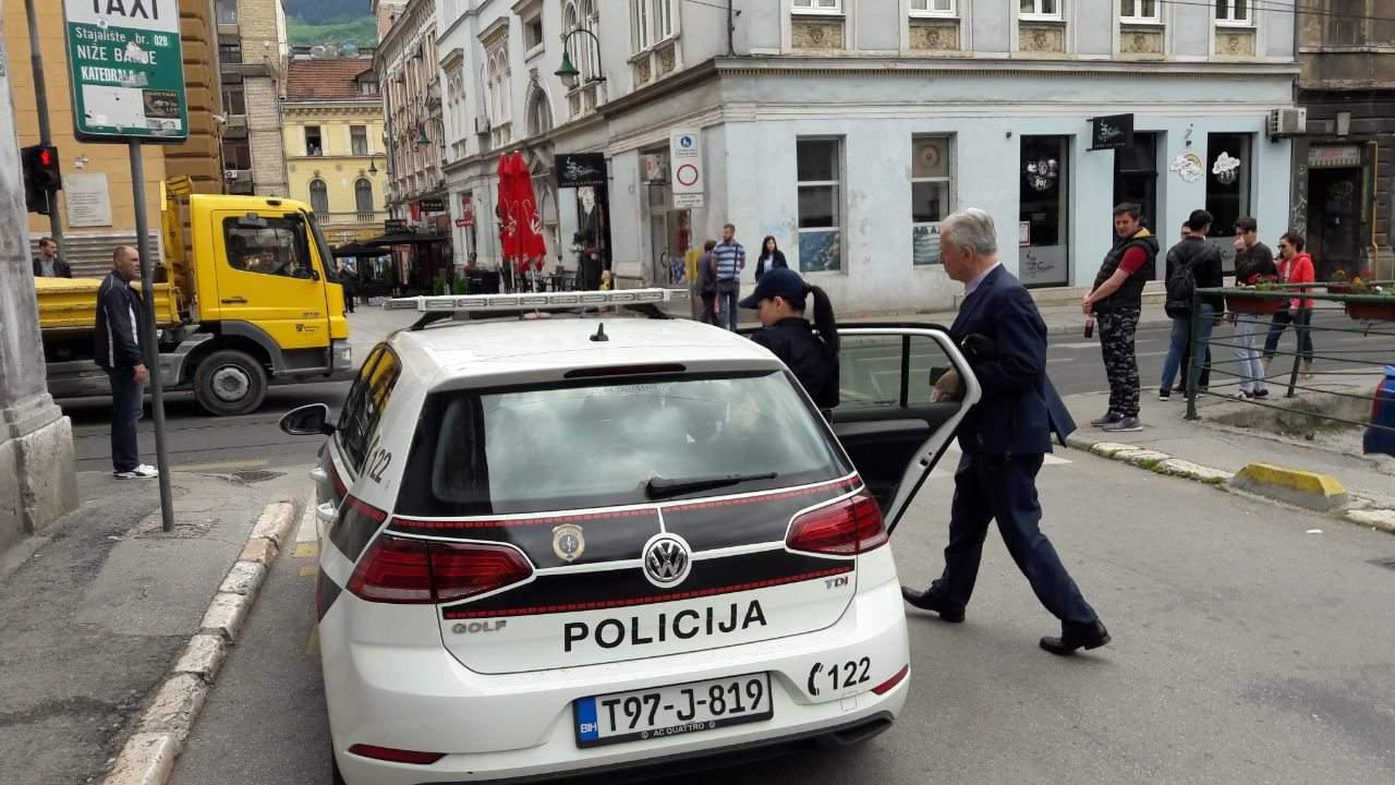 Osumnjičeni odveden u policiju - Avaz