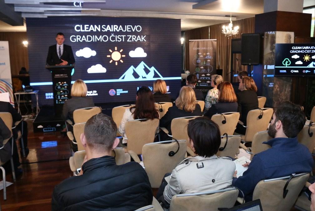 Predstavljeni planovi kako smanjiti zagađenje zraka u Sarajevu