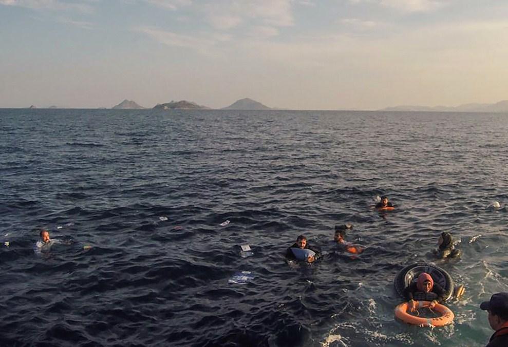 Migranti plovili ka Španiji - Avaz