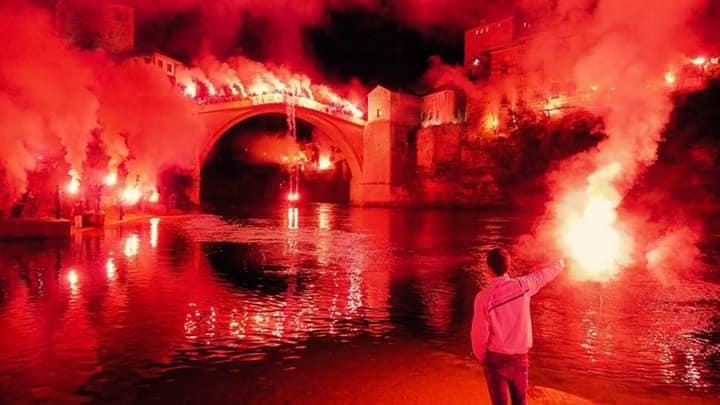 Mostar u srcu, Velež do groba - Avaz