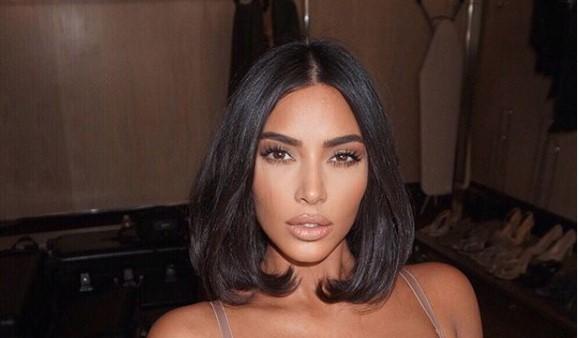 Kim Kardašijan u provokativnom izdanju oduševila fanove na društvenim mrežama