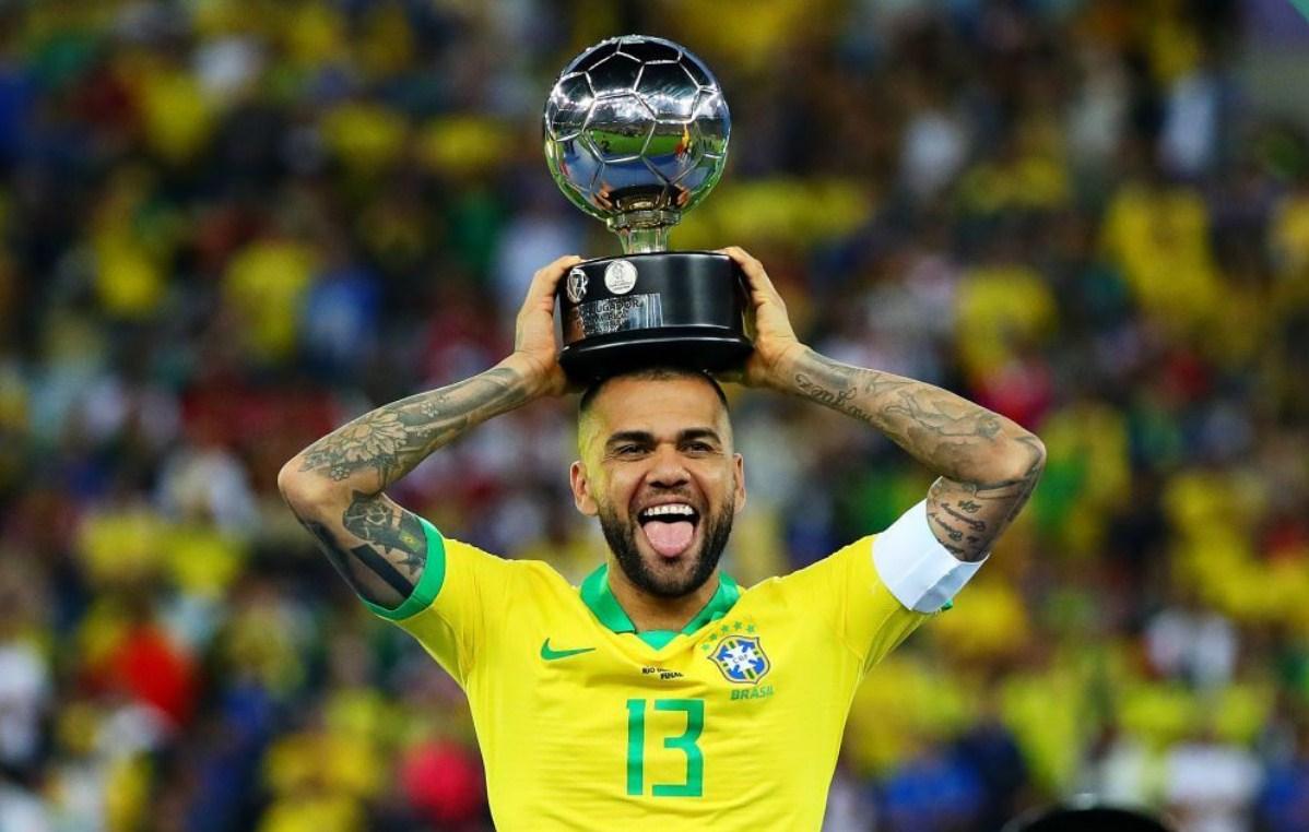 Dani Alves - Avaz