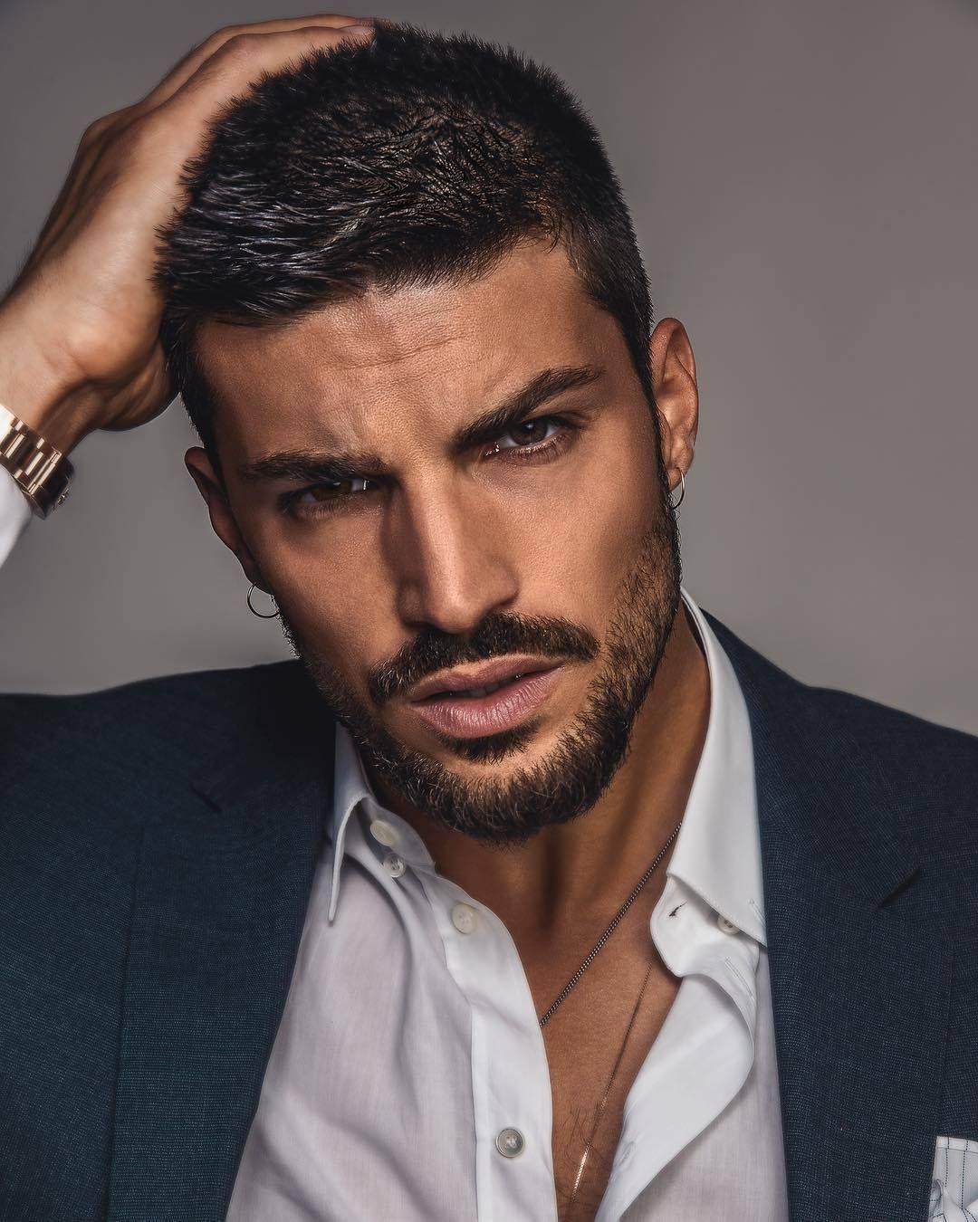 Mariano di Vaio - Avaz