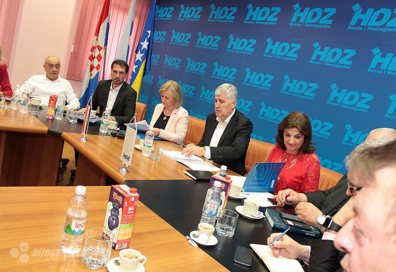 HDZBiH: Uvažiti stavove i interese konstitutivnih naroda i građana - Avaz