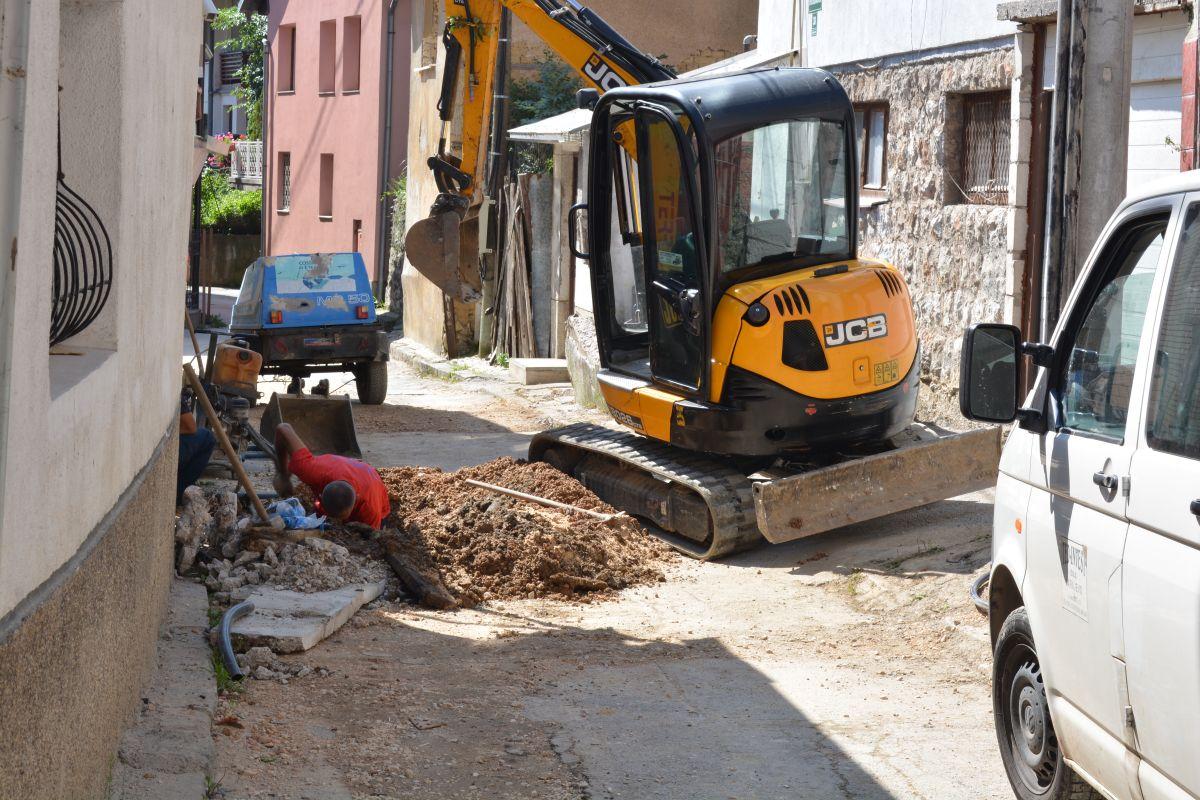 Rekonstrukcija vodovodne mreže u ulici Ispod Budakovića u Sarajevu