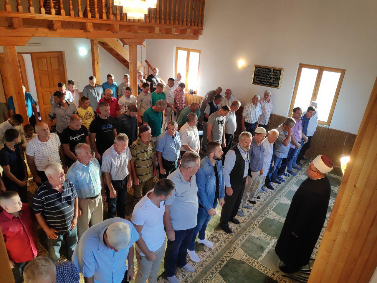 Bajram-namaz klanjan na devet mjesta u istočnoj Hercegovini