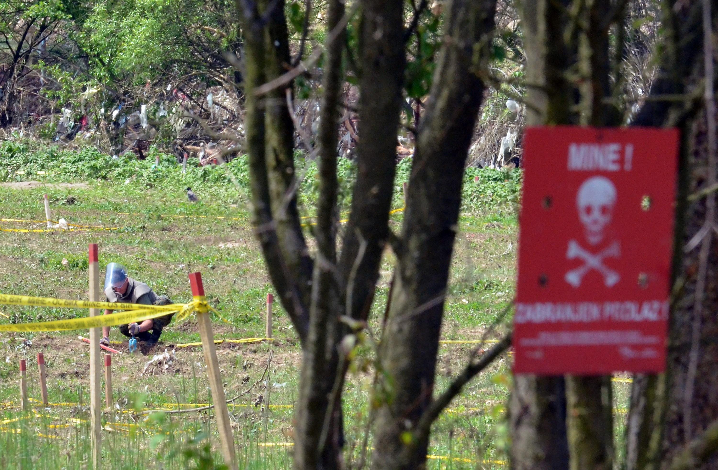 Poznat identitet stradalih deminera, pokušali podići protivpješadijsku minu sa zemlje