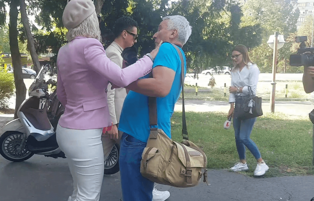 Jelena Karleuša napala fotoreportera "Informera" - Avaz