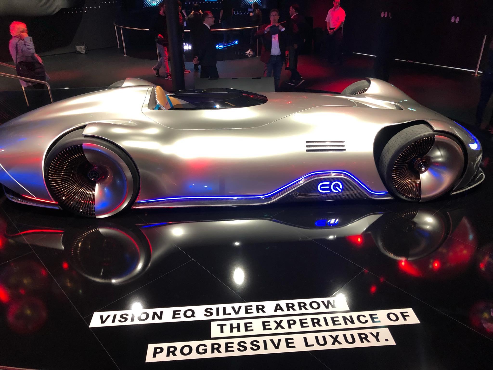 Mercedes-Benz Vision EQ Silver Arrow - Avaz