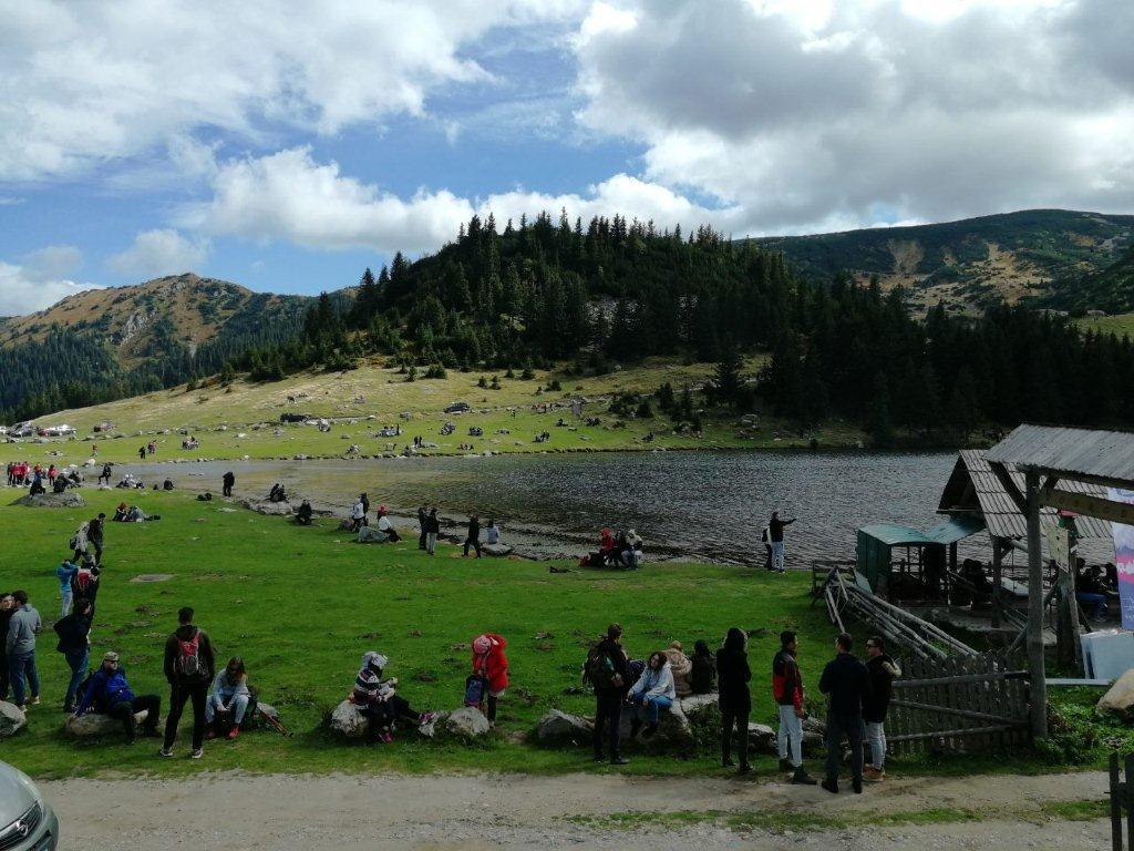 Studentski pohod na Prokoško jezero okupio više od 2.000 mladih ljudi