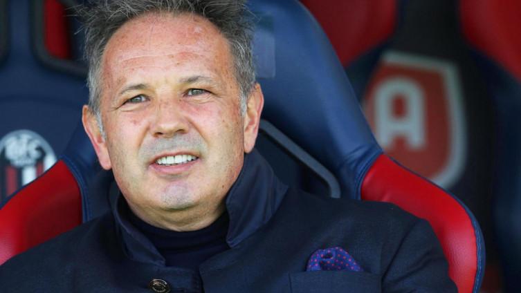 Siniša Mihajlović vratio se na klupu Bolonje i dobio ovacije