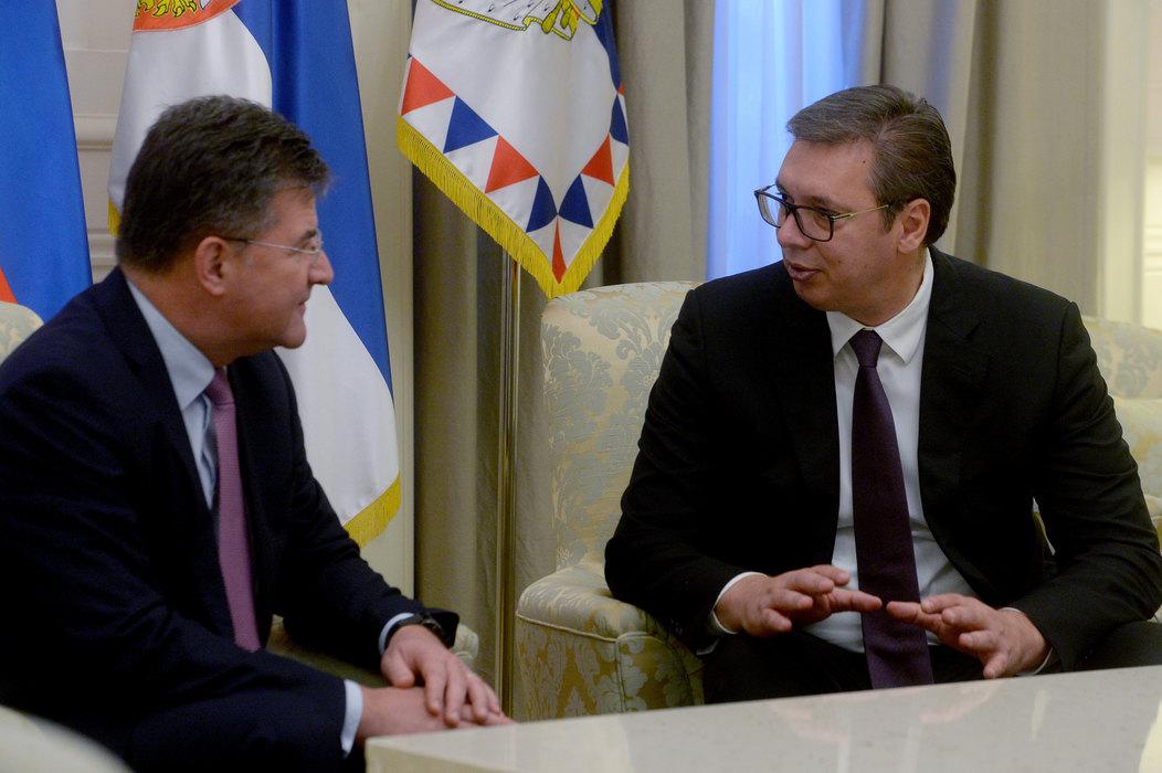 Vučić na sastanku s Lajčakom: Priština izaziva napetost i pogoršanje sigurnosne situacije