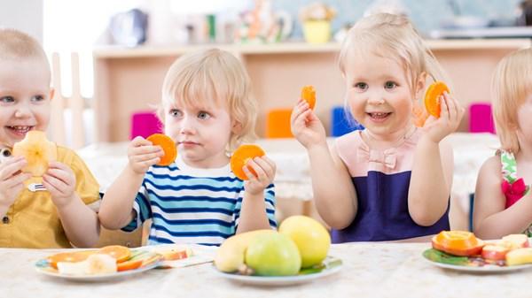 Do treće godine, dijete ima specifične nutritivne potrebe - Avaz