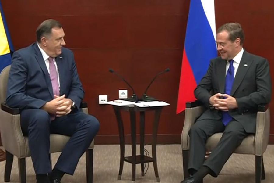 Medvedev i Dodik razgovarali o krupnim pitanjima