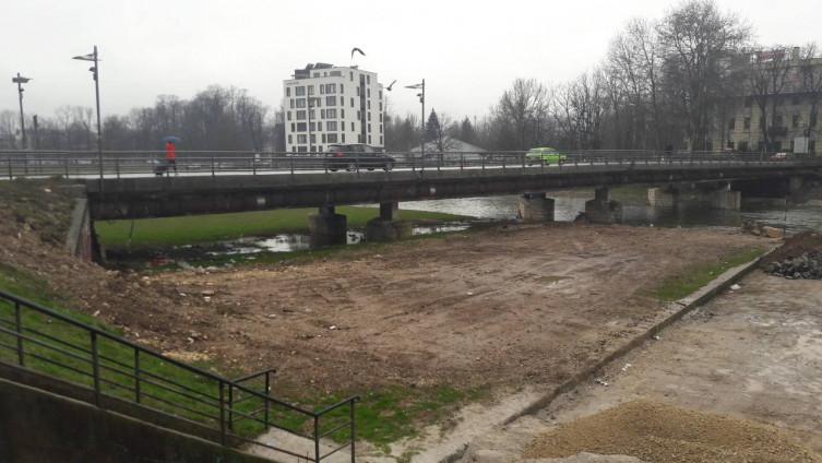 Bacili muškarca s betonskog mosta na Ilidži, zadobio teške povrede