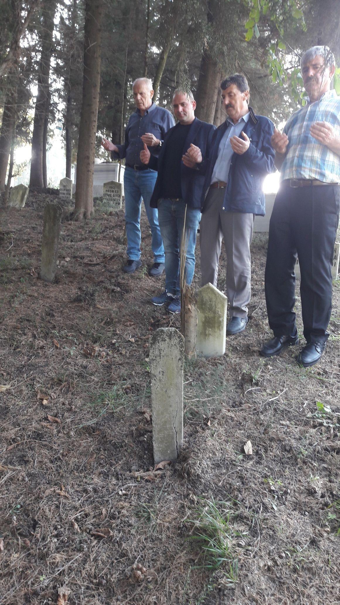 Fatiha na mezaru Derviša Deše Glavovića - Avaz