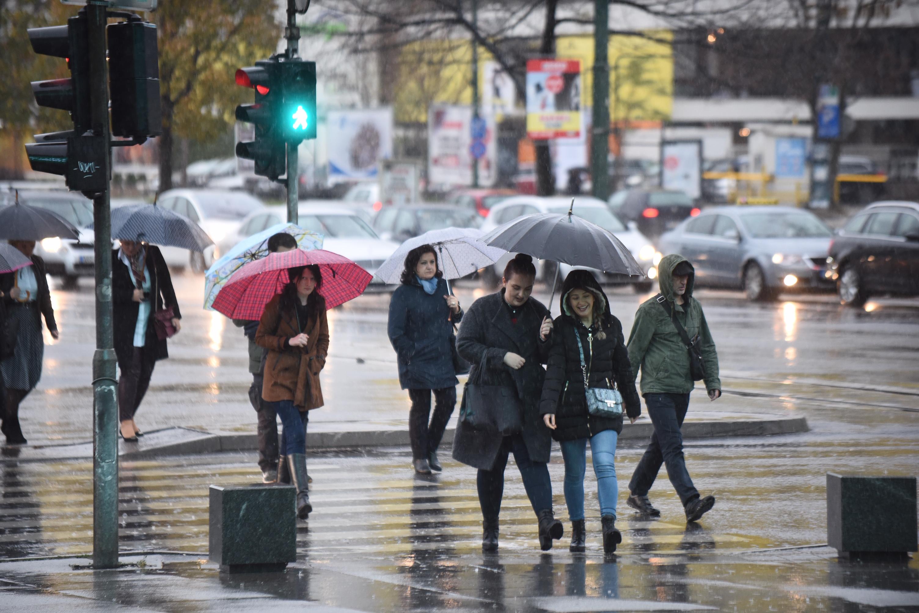 Kišovit dan u Sarajevu: I u narednim danima najavljene padavine