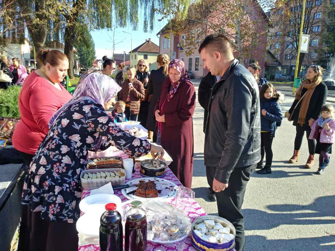 Veliki odziv građana tokom akcije - Avaz