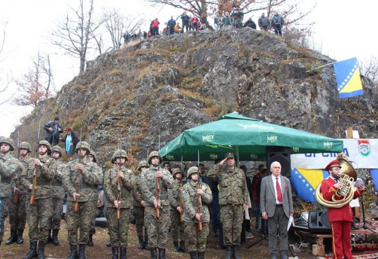 Narodno okupljanje na Bobovcu povodom obnove bosanske državnosti