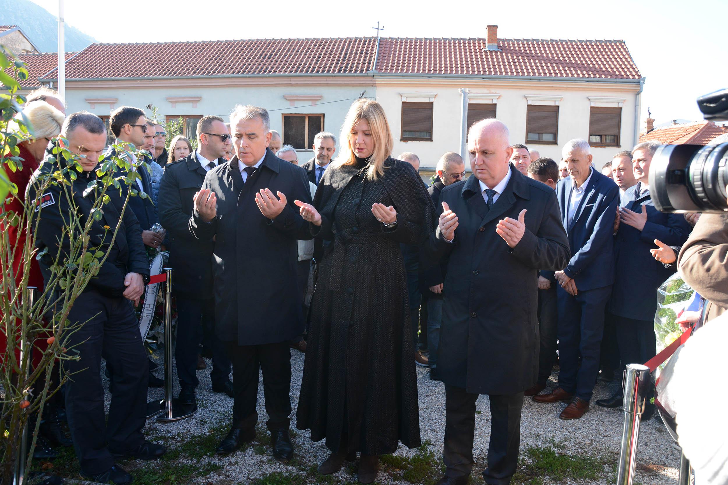 Obilježavanje Dana državnosti na Šehitlucima u Mostaru - Avaz