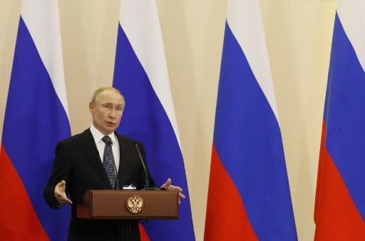 Putin: Rusija se protivi militarizaciji svemira