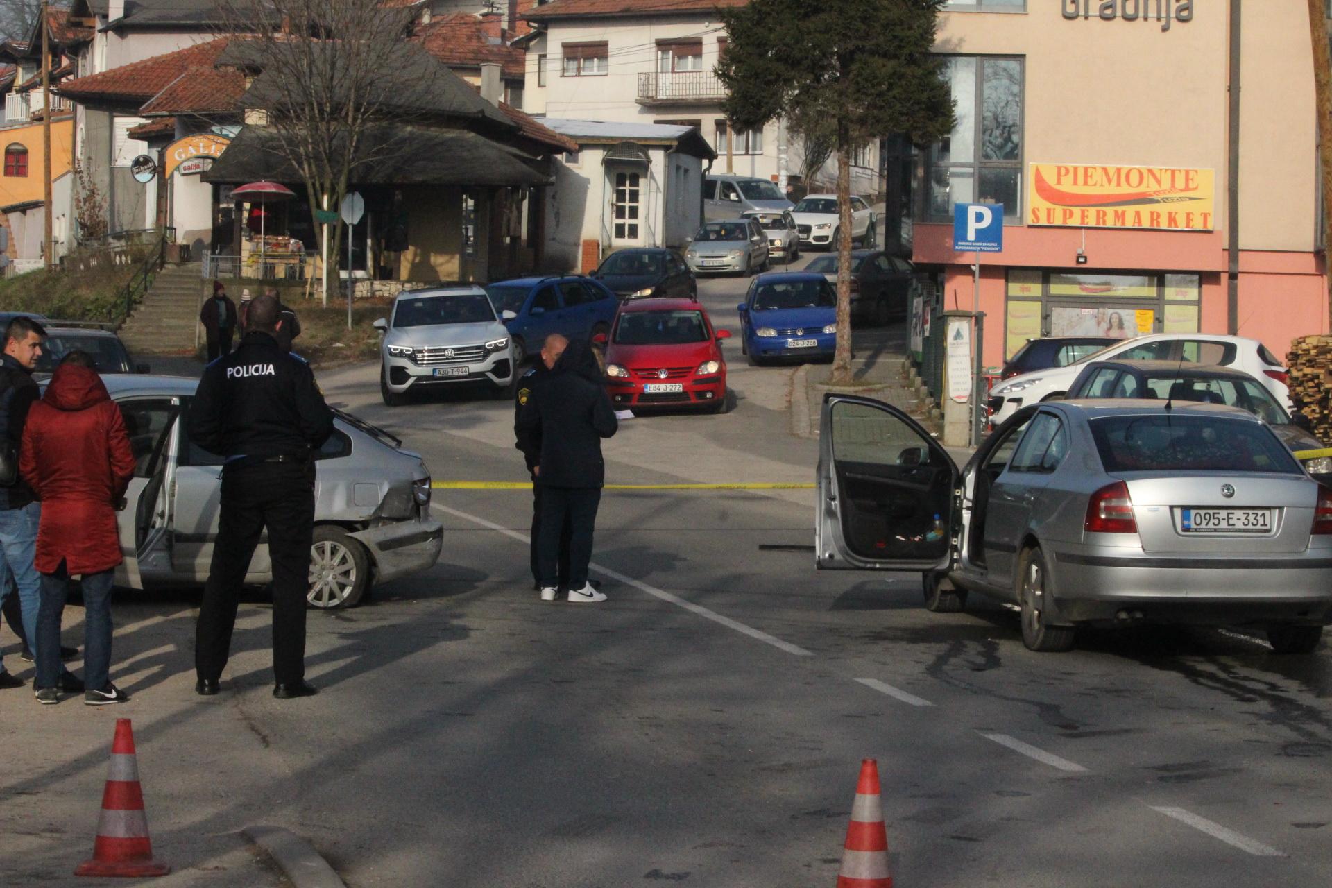 Žestok sudar Škode i Hyundaija, povrijeđena jedna osoba