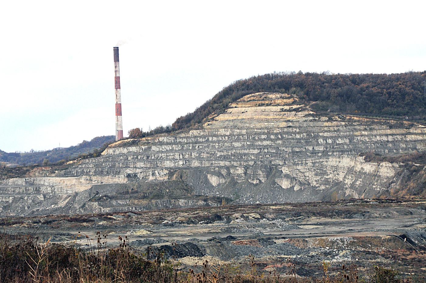 Šest radnika povrijeđeno, pukla damperska guma u rudniku