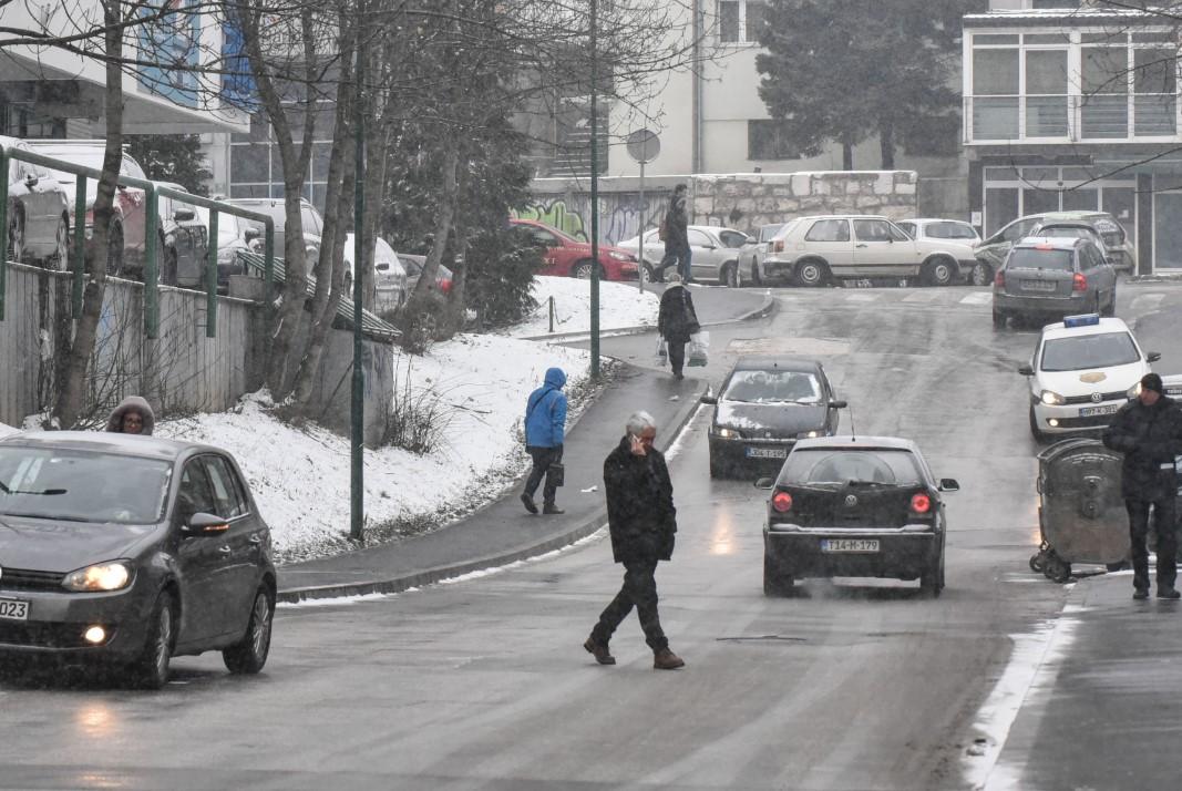 Dobro se utoplite: U Bosni pretežno oblačno, u Hercegovini većinom sunčano, u narednim danima temperatura do -15