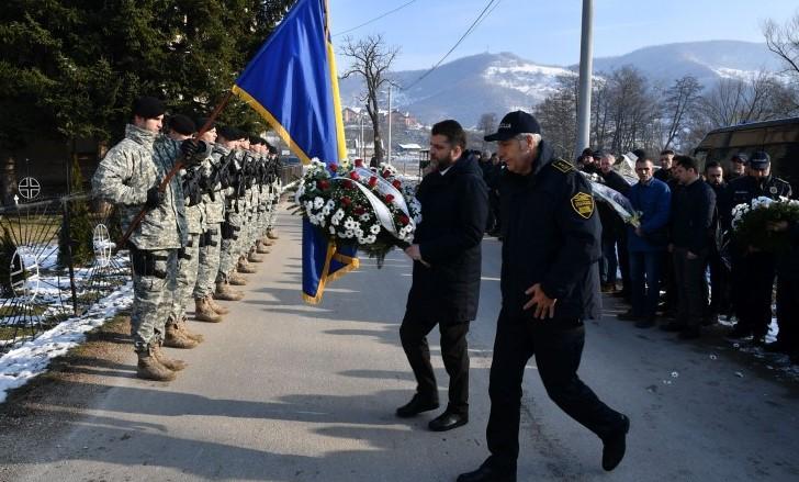 Obilježena godišnjica ubistva policajca Muhidina Pivodića - Avaz