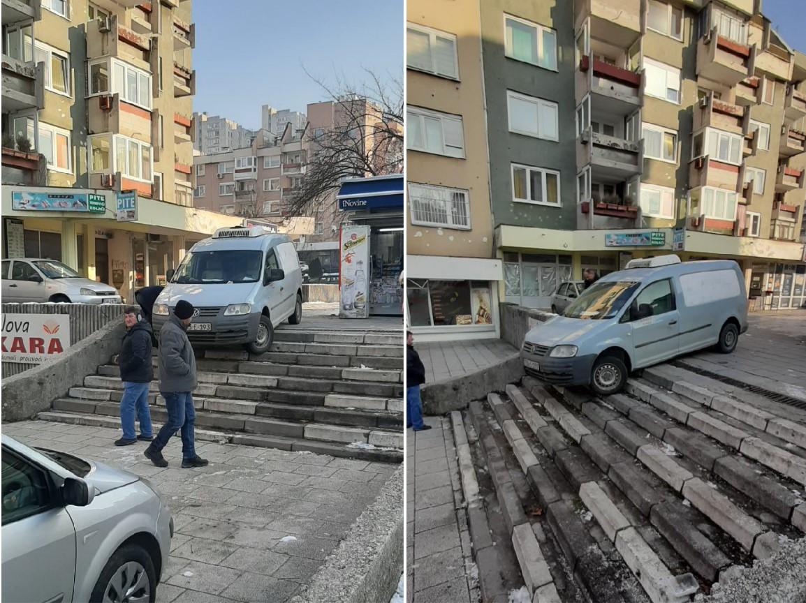 Nesvakidašnja nesreća na Alipašinom Polju: Vozilom krenuo niz stepenice