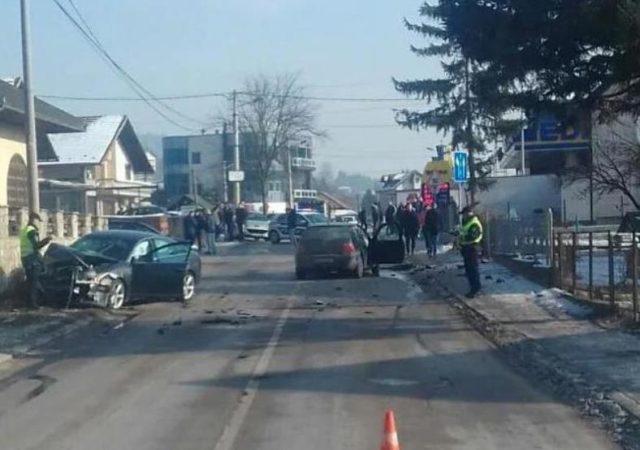 Policija na mjestu nesreće - Avaz