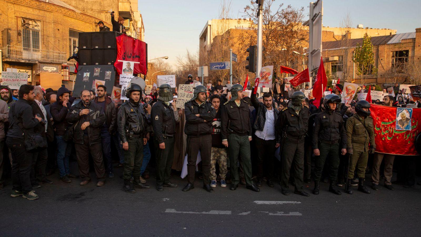 Protesti u Teheranu - Avaz