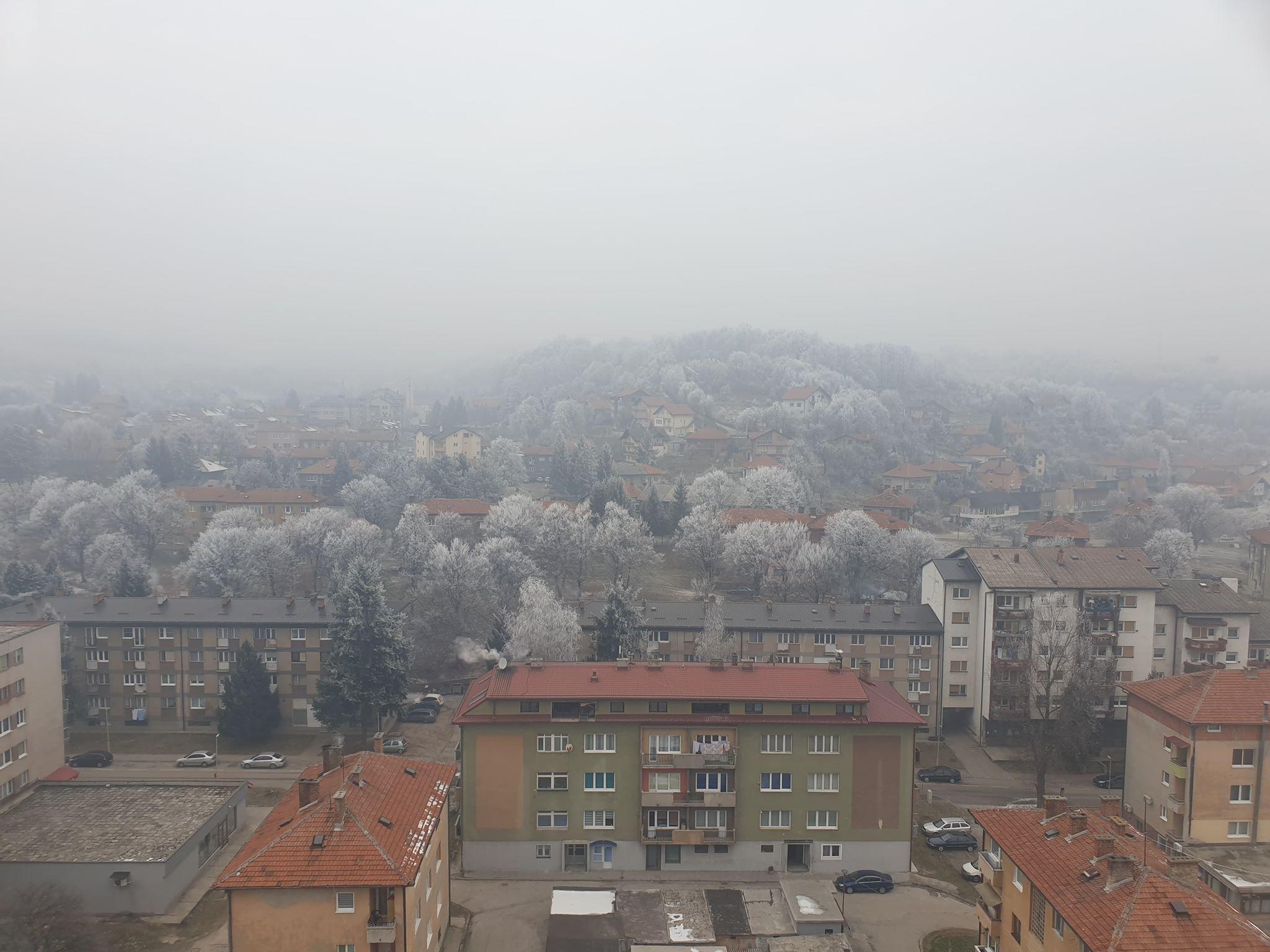 Neka borbu za čist zrak počnu od gradskog grijanja