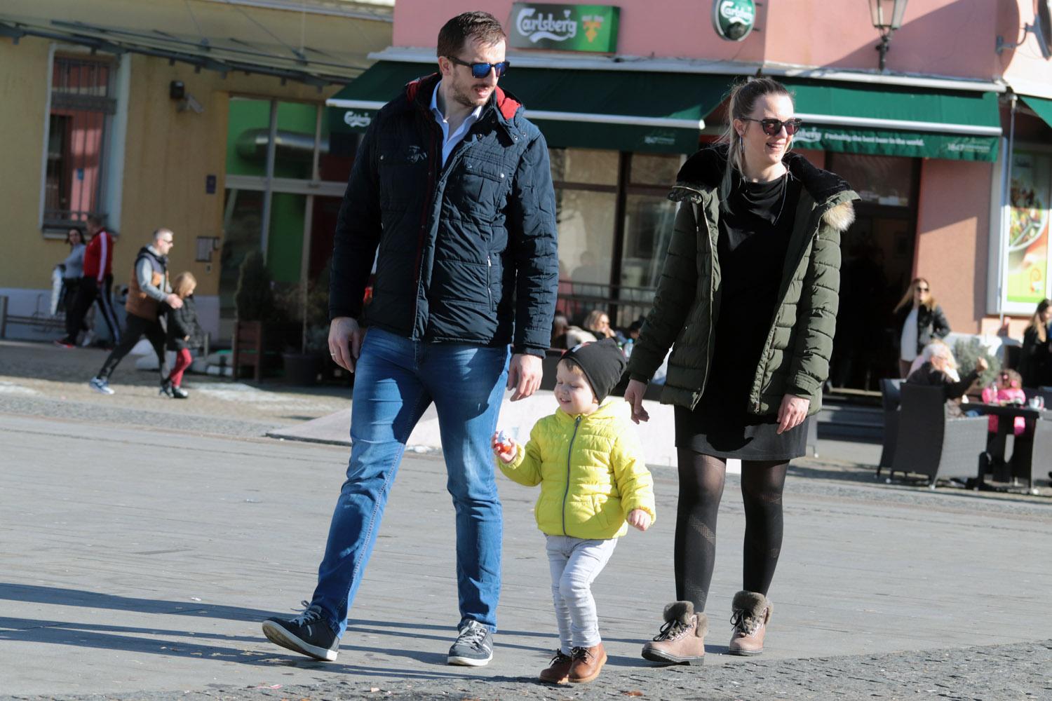 Tuzla: Sunce izmamilo građane vani - Avaz