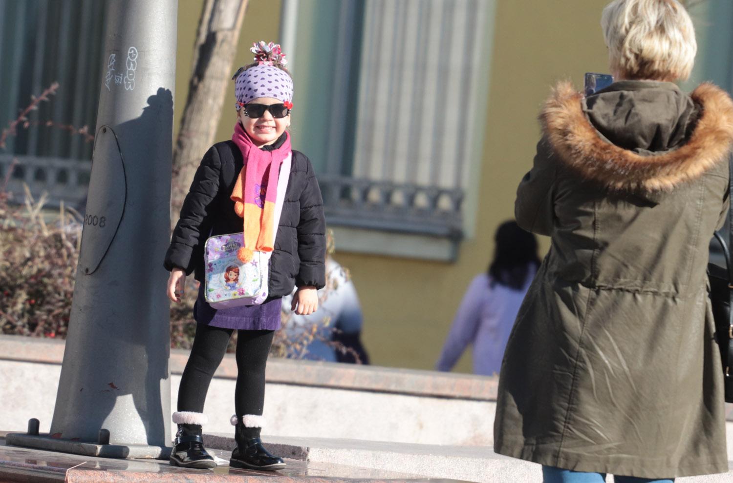 Sunčan dan u Tuzli: Građani u štenji - Avaz