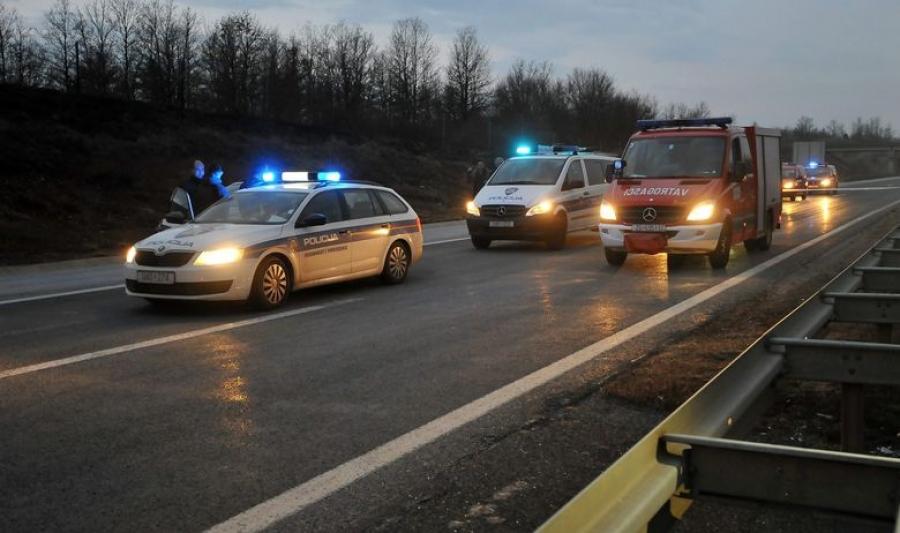 Tragedija u Slavoniji: Poginula jedna osoba, dvije povrijeđene