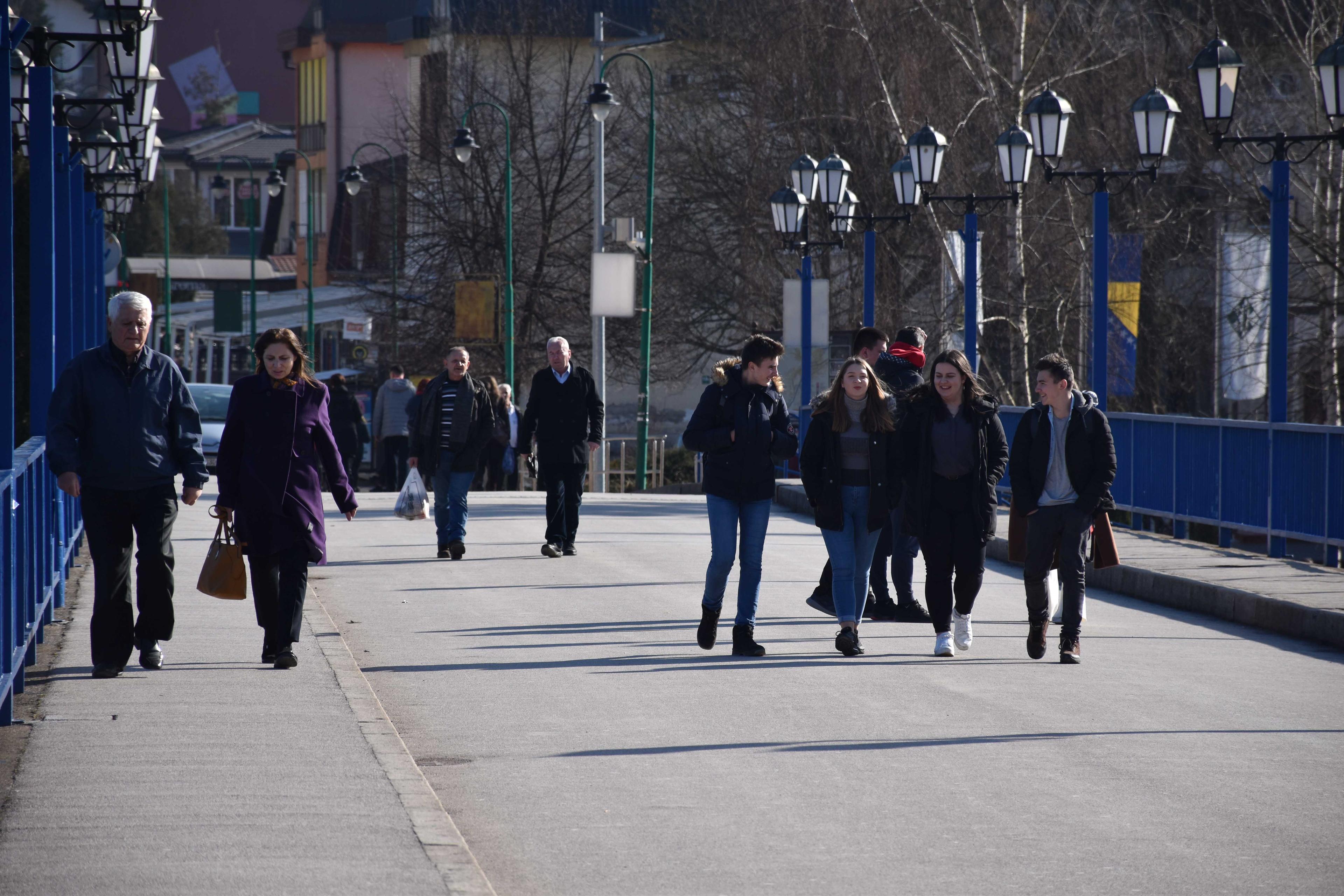 Građani uživali u lijepom vremenu - Avaz