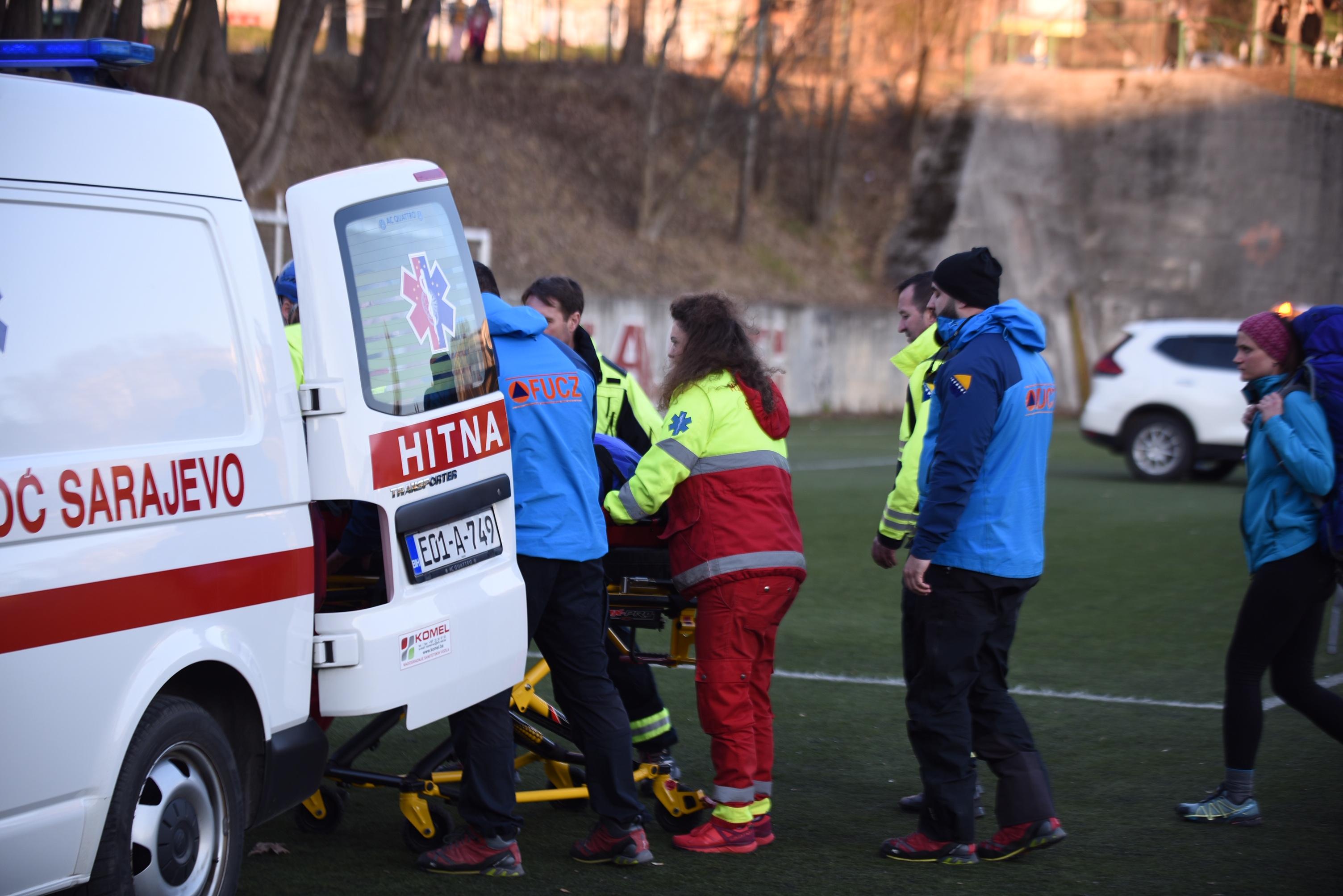 Helikopter sletio na pomoćni stadion na Koševu - Avaz