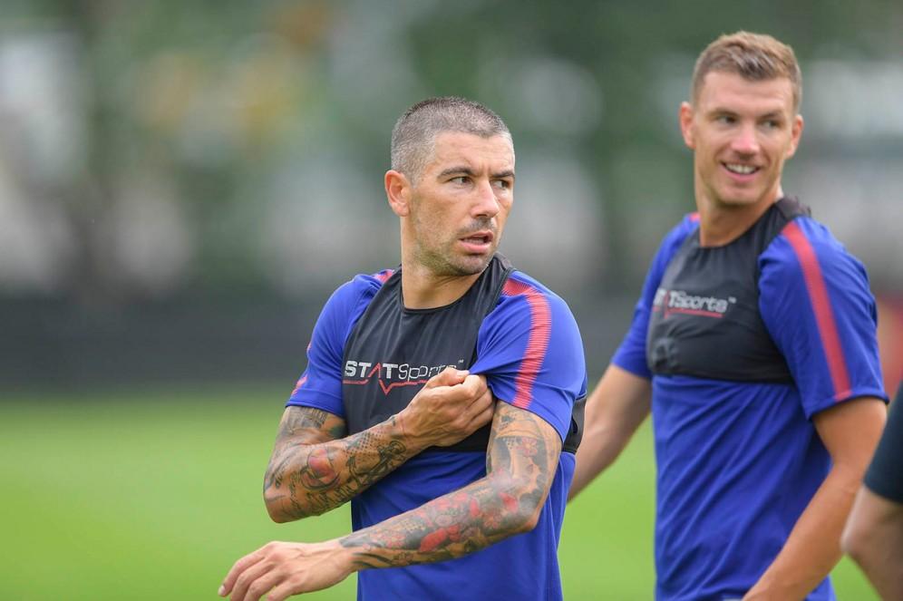 Kolarov i Džeko - Avaz