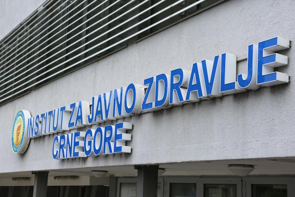 Institut za javno zdravstvo Crne Gore se oglasili na Twitteru - Avaz