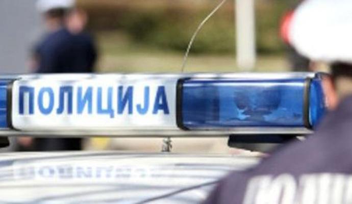 Policija na terenu prati ponašanje građana - Avaz