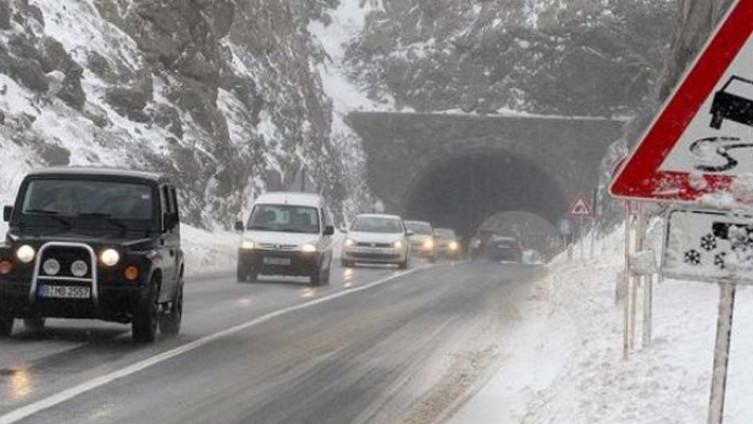 U višim planinskim predjelima vozači se upozoravaju na poledicu