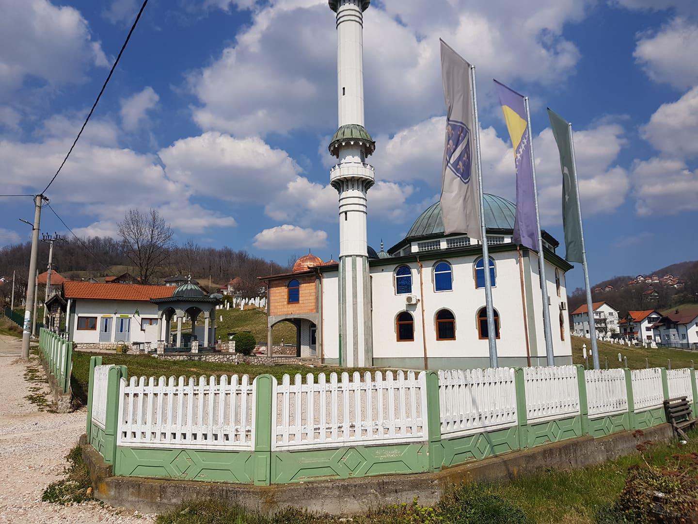 Džuma kod Miralema Pjanića: Najteže je ezan proučiti, u grlu se nešto stisne