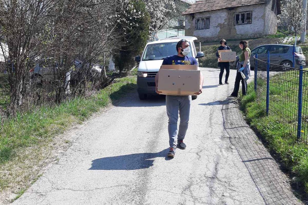 Obradovani uoči Uskrsa i Vaskrsa - Avaz