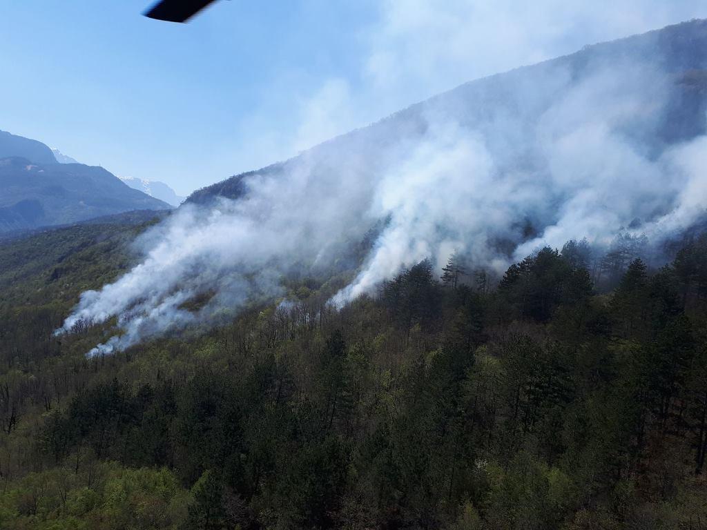 Gasili požare i na području Mostara - Avaz