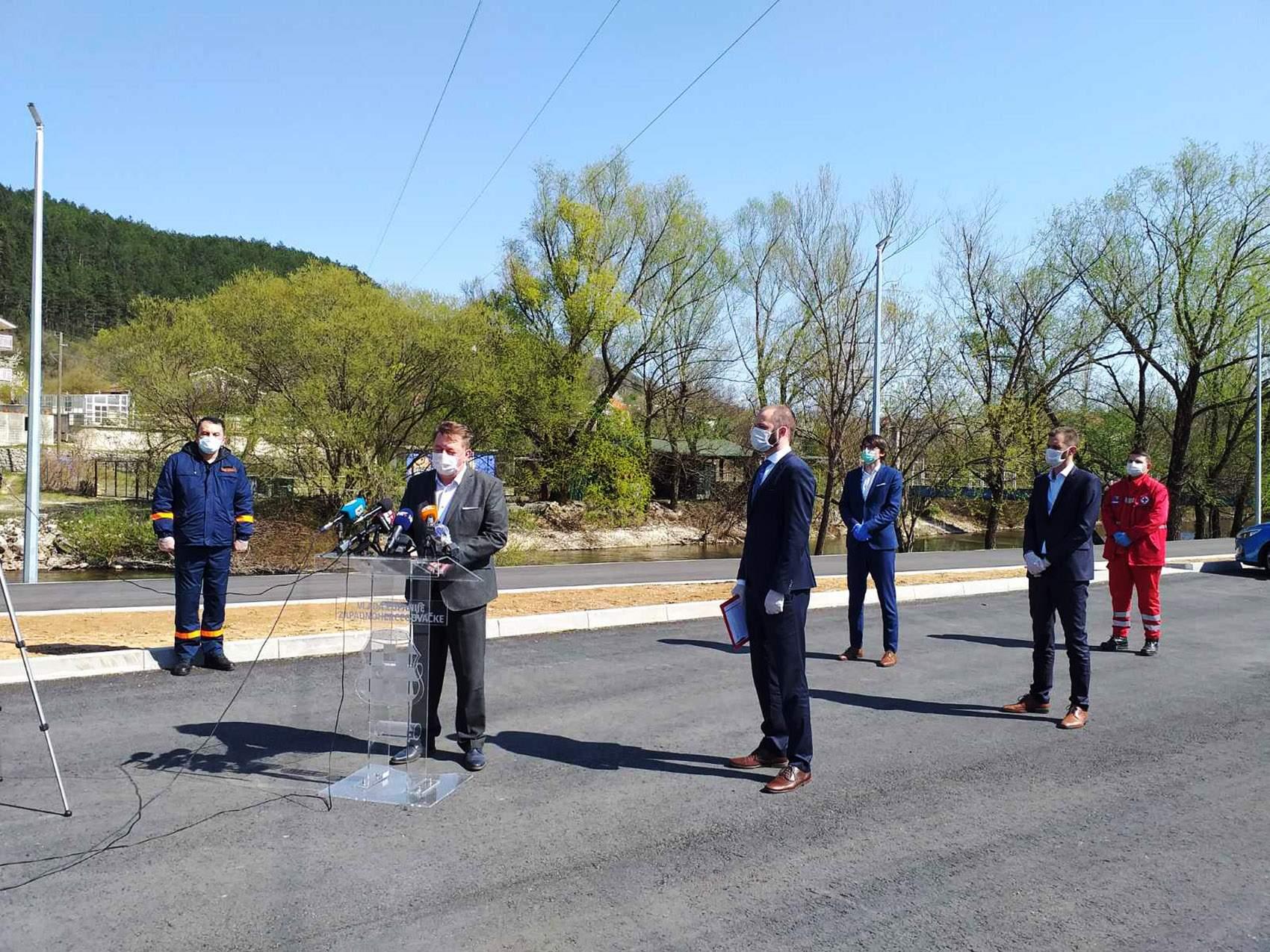 Krizni štab: Dozvoli rad pojedinim trgovinama - Avaz