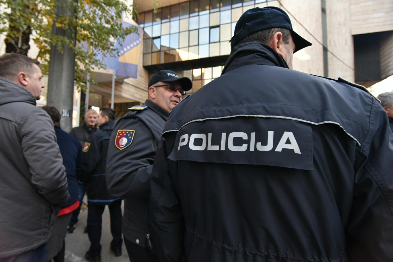 Pored redovnih zadataka, moraju provoditi niz naredbi nadležnih štabova - Avaz