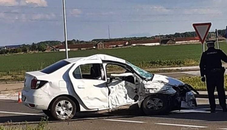 Aitomobil u kojem je poginuo 56-godišnjak - Avaz